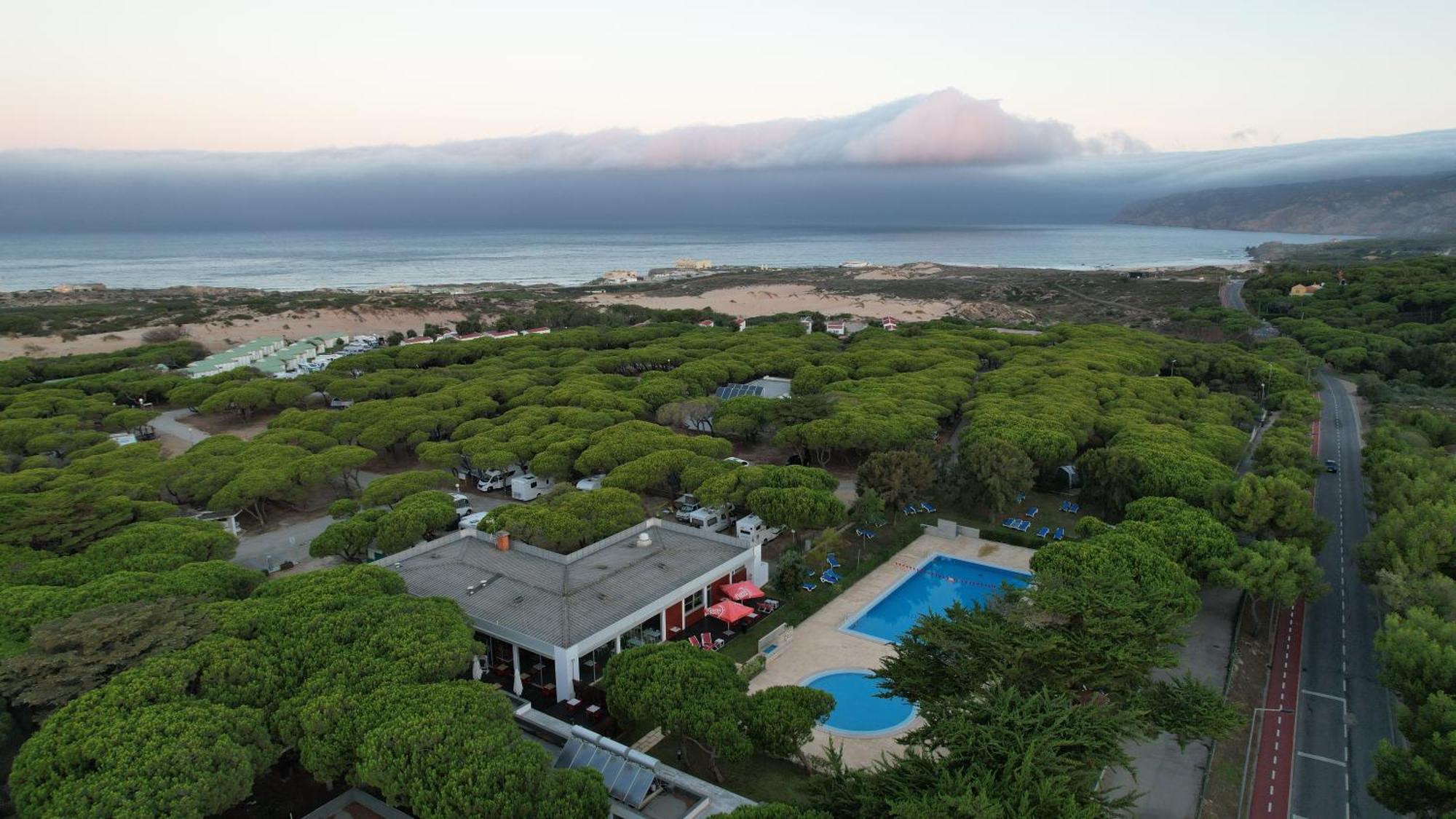 Отель Parque De Campismo Orbitur Guincho Кашкайш Экстерьер фото